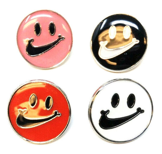 Happy Smile Face Enamel Badge Filling Machine